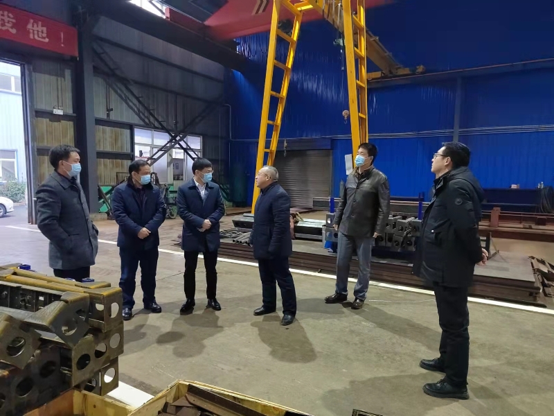 荆门市经信局赵冬安局长一行莅临918博天堂·(中国区)官方网站检查指导工作