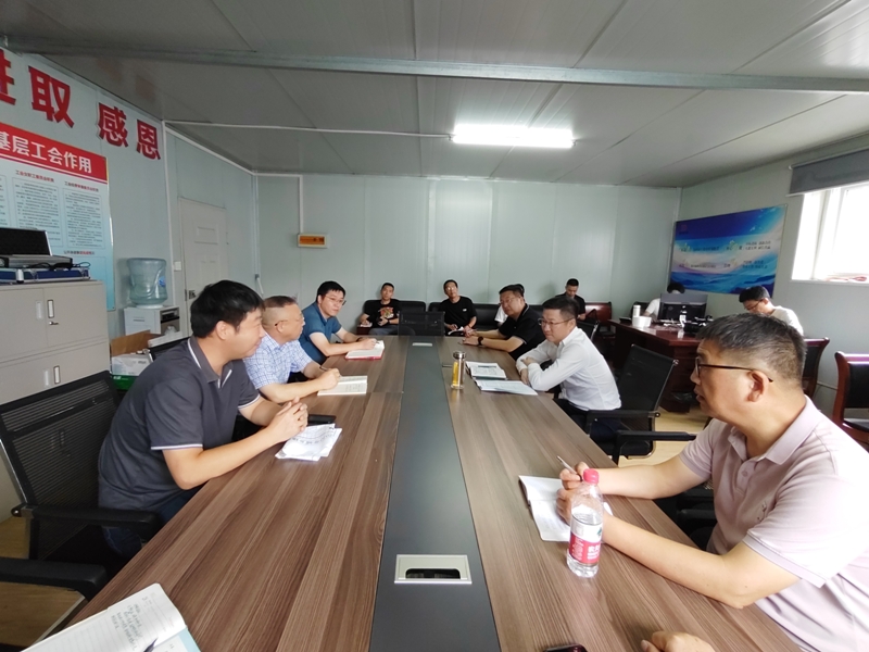 荆门市委常委、统战部部长刘振军一行到918博天堂·(中国区)官方网站开展“下基层、察民情、解民忧、暖民心”调研活动